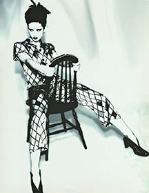 Fashion Image 11 thumbnail 