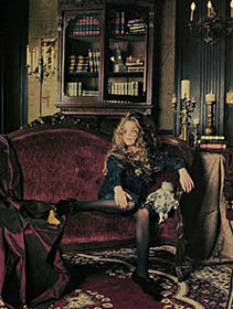 Fashion Image 71 thumbnail 